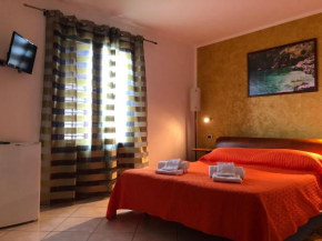 Room in BB - El Nur B b-Gold Room, En-suite Bathroom With Tub